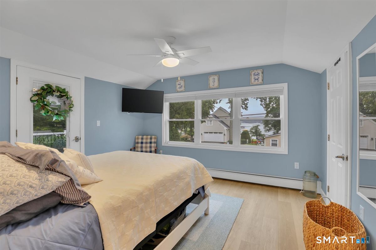 16 Hawthorne Road East Hampton CT 06424