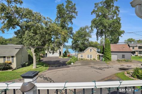 16 Hawthorne Road East Hampton CT 06424