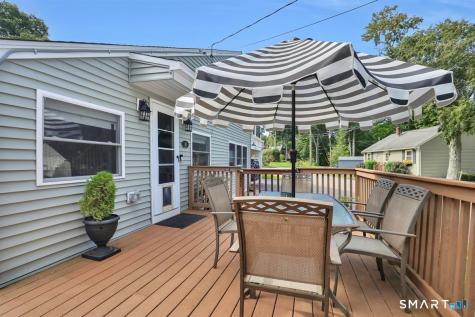 16 Hawthorne Road East Hampton CT 06424