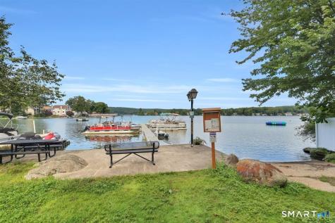 16 Hawthorne Road East Hampton CT 06424