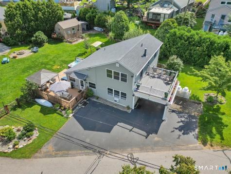 16 Hawthorne Road East Hampton CT 06424