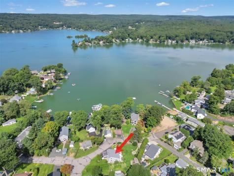 16 Hawthorne Road East Hampton CT 06424