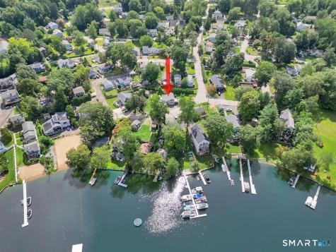 16 Hawthorne Road East Hampton CT 06424