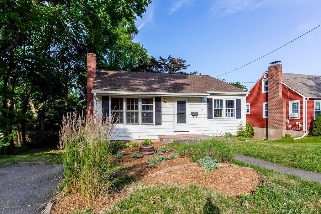 3 Huber Manor Middletown CT 06457