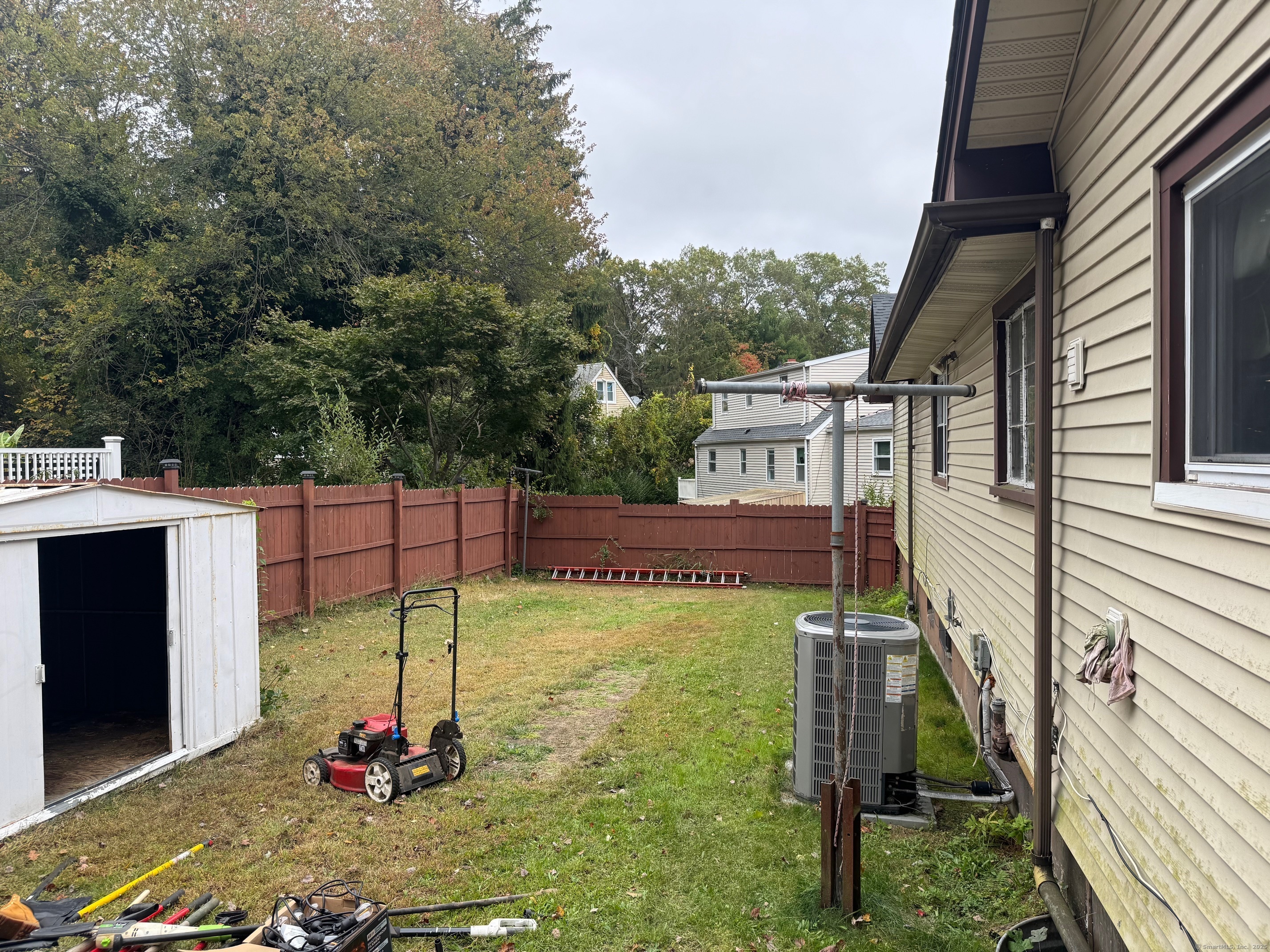 11 Linda Drive Bridgeport CT 06606