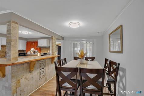 22 Elizabeth Drive Manchester CT 06042