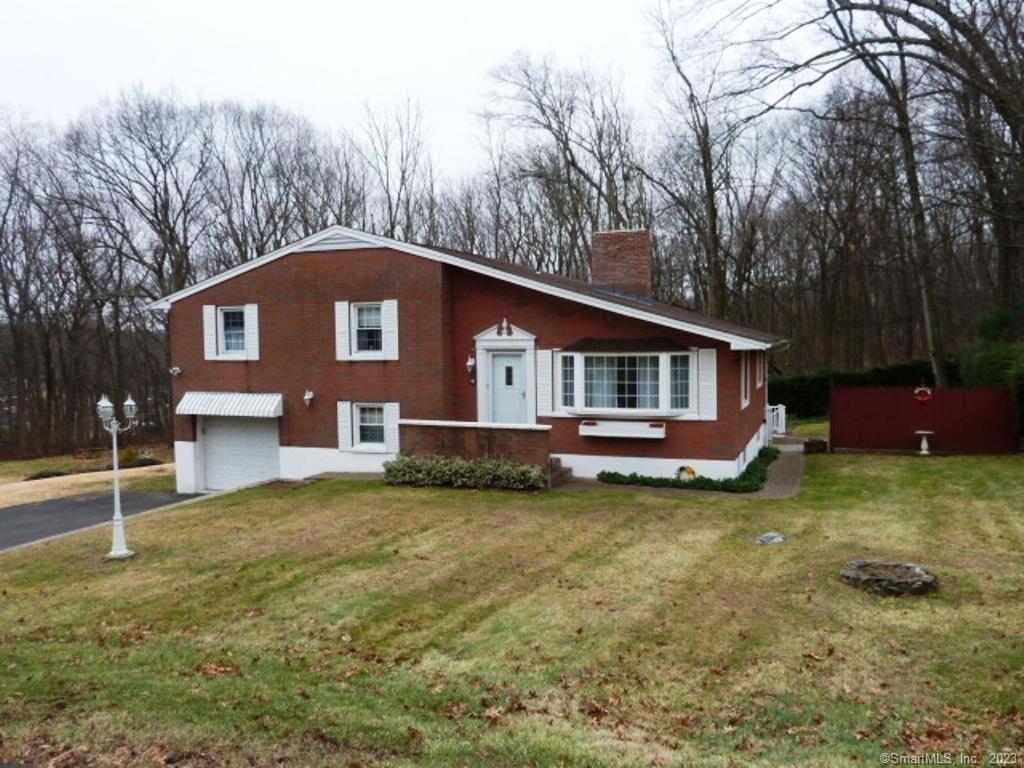 41 Coach Drive Wolcott CT 06716