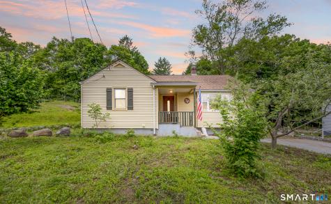 66 Gifford Avenue Windham CT 06226