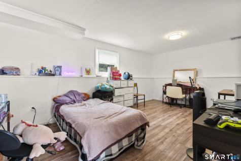 11 Costanzo Court Hamden CT 06518