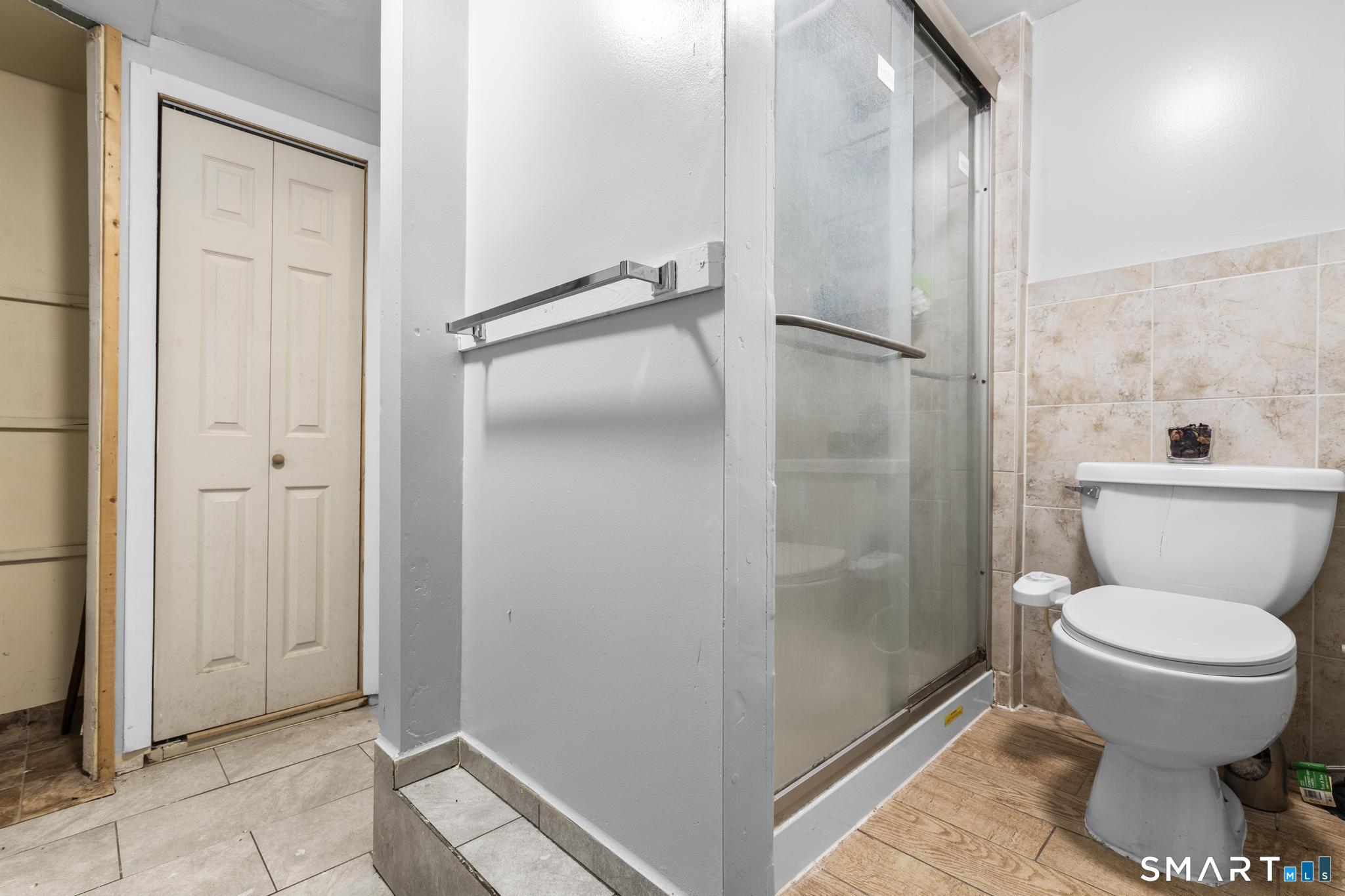 11 Costanzo Court Hamden CT 06518