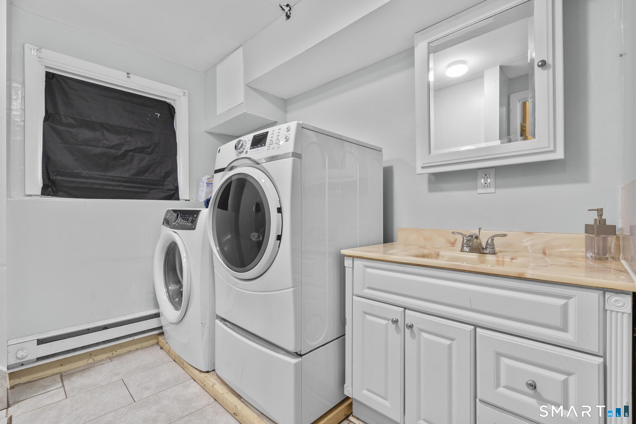 11 Costanzo Court Hamden CT 06518