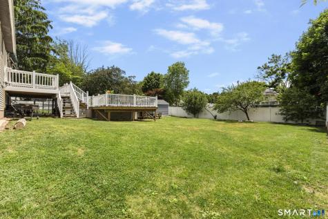 11 Costanzo Court Hamden CT 06518