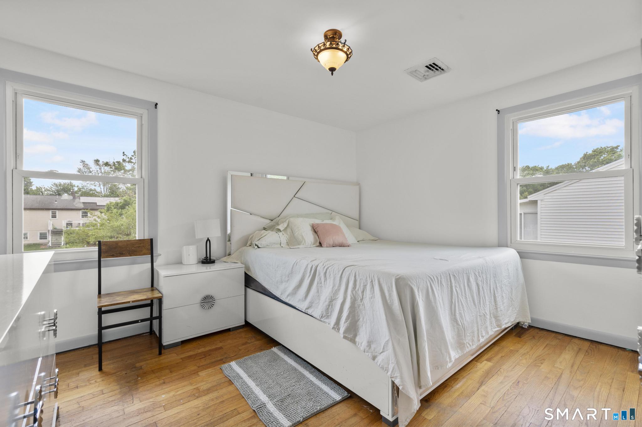 11 Costanzo Court Hamden CT 06518