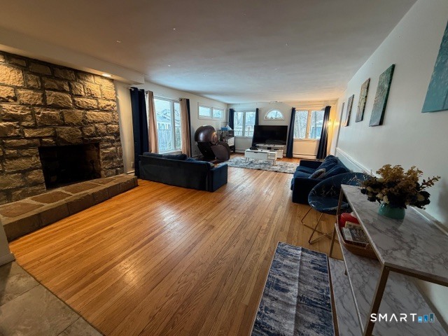 12 Rockwell Avenue Plainville CT 06062