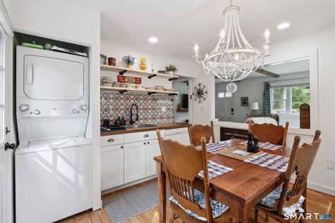 28 Church Street Old Saybrook CT 06475
