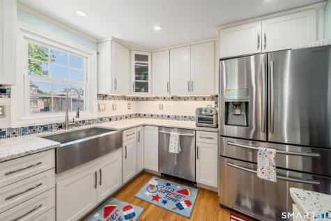15 Fenway Drive Hamden CT 06517