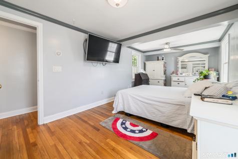 15 Fenway Drive Hamden CT 06517
