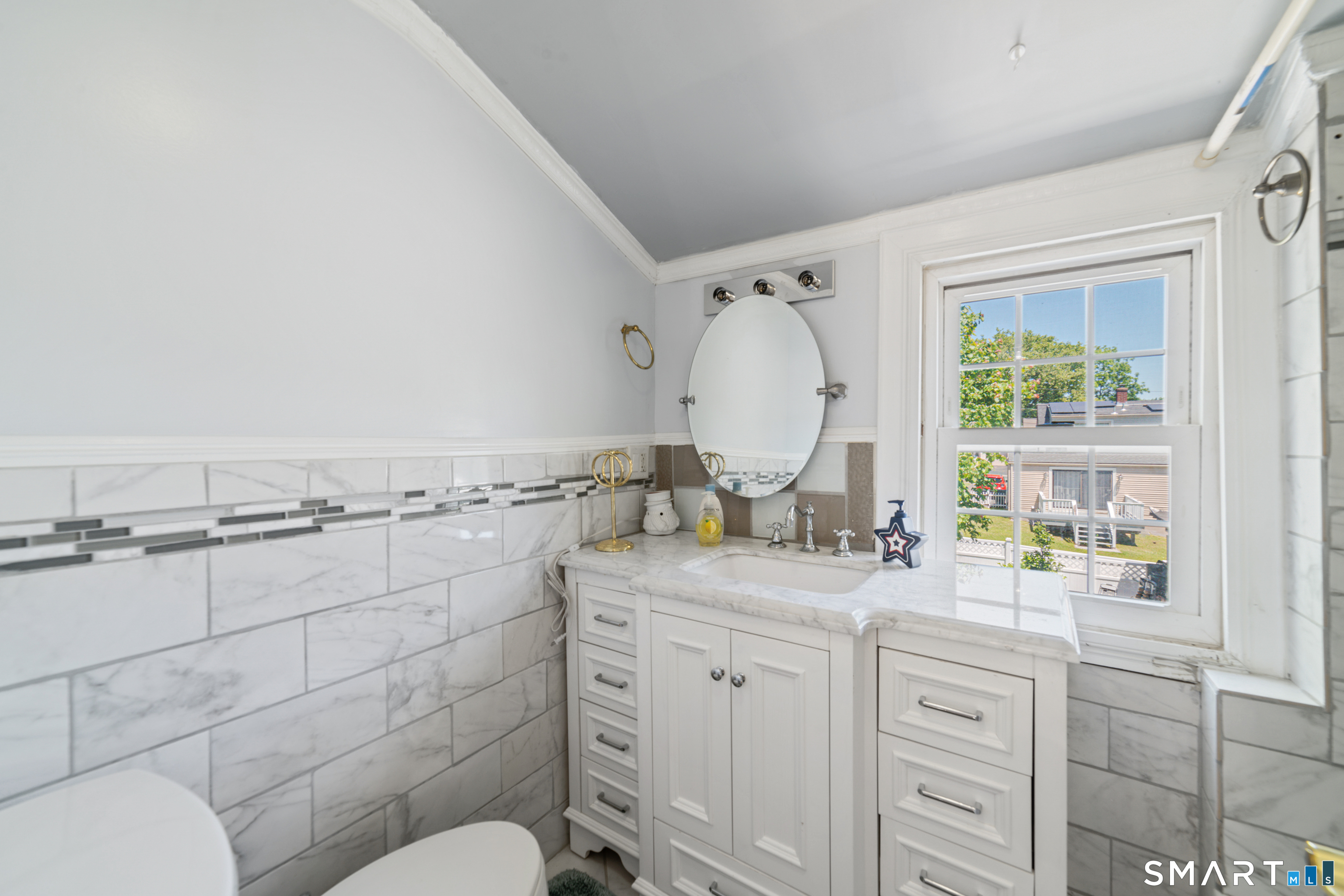 15 Fenway Drive Hamden CT 06517