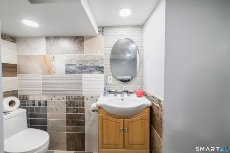 15 Fenway Drive Hamden CT 06517