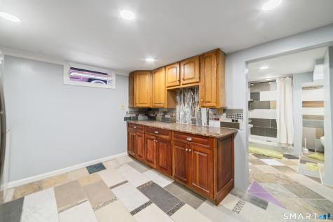 15 Fenway Drive Hamden CT 06517