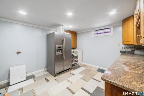 15 Fenway Drive Hamden CT 06517