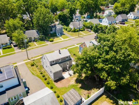 15 Fenway Drive Hamden CT 06517