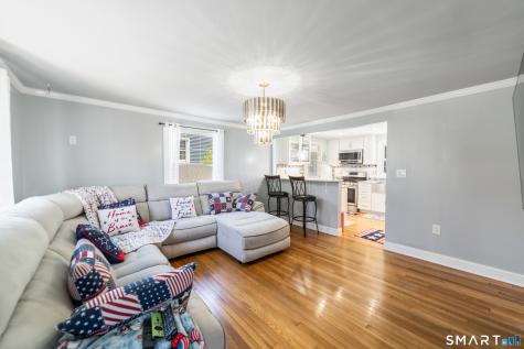 15 Fenway Drive Hamden CT 06517