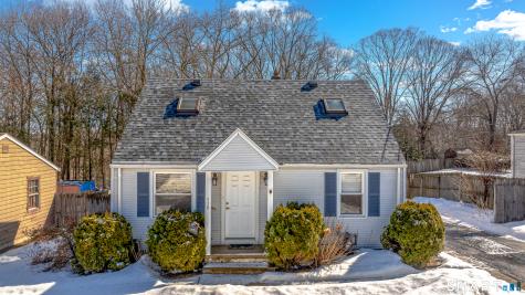 Homes with Basements for Sale in Waterbury, CT