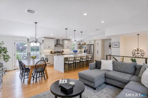 1 Brookwood Drive Newtown CT 06470