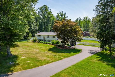 1 Brookwood Drive Newtown CT 06470