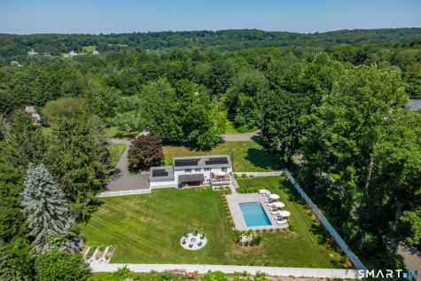 1 Brookwood Drive Newtown CT 06470