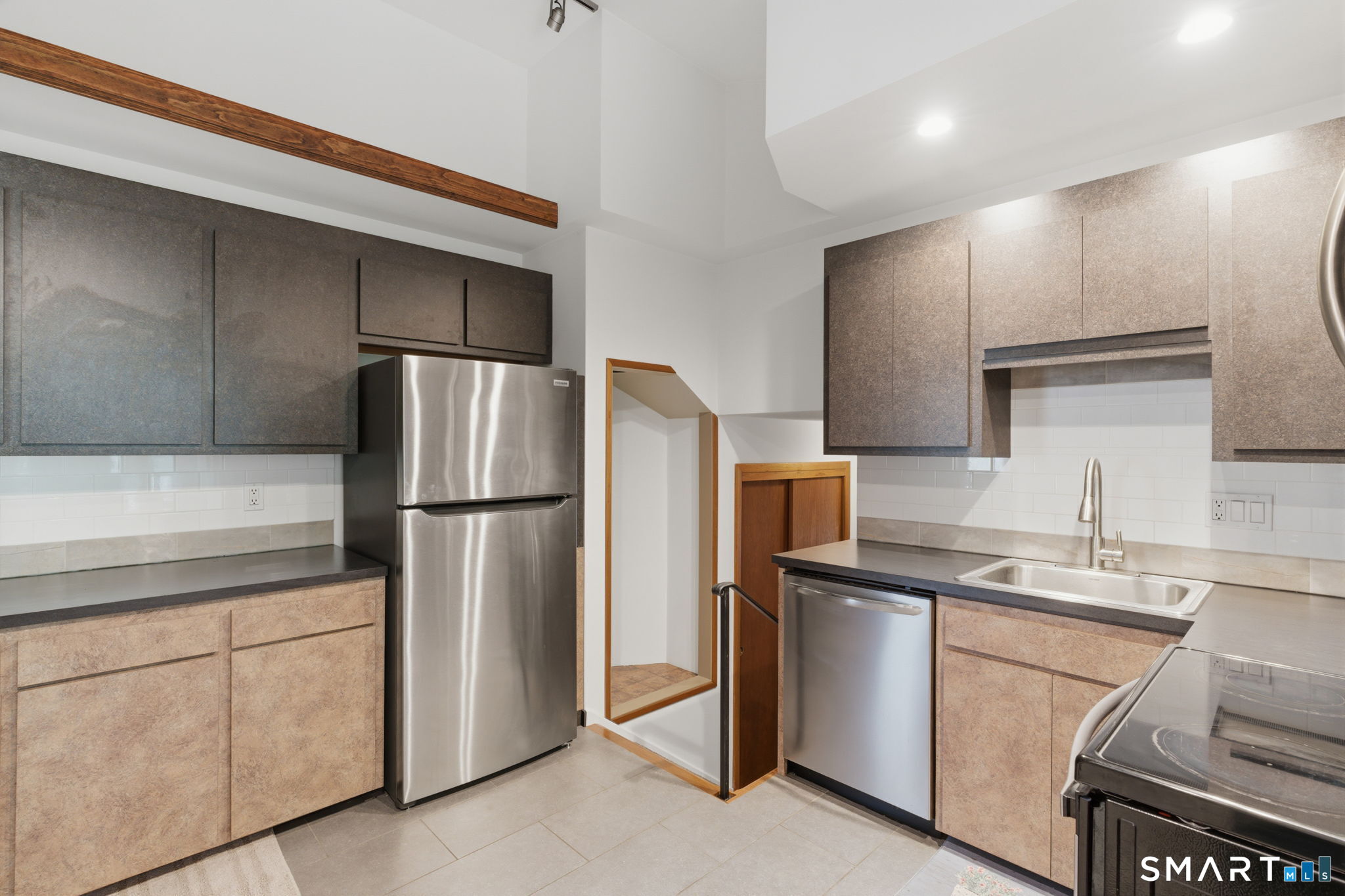 64 Lovely Street Canton CT 06019