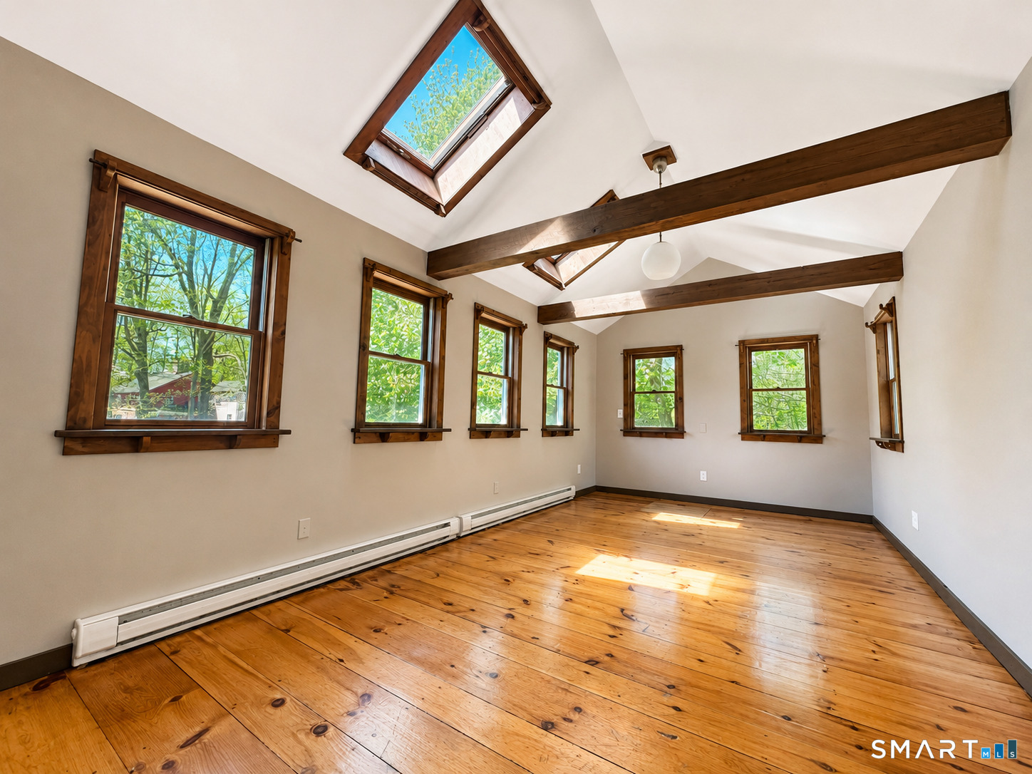 77 North High Street Clinton CT 06413