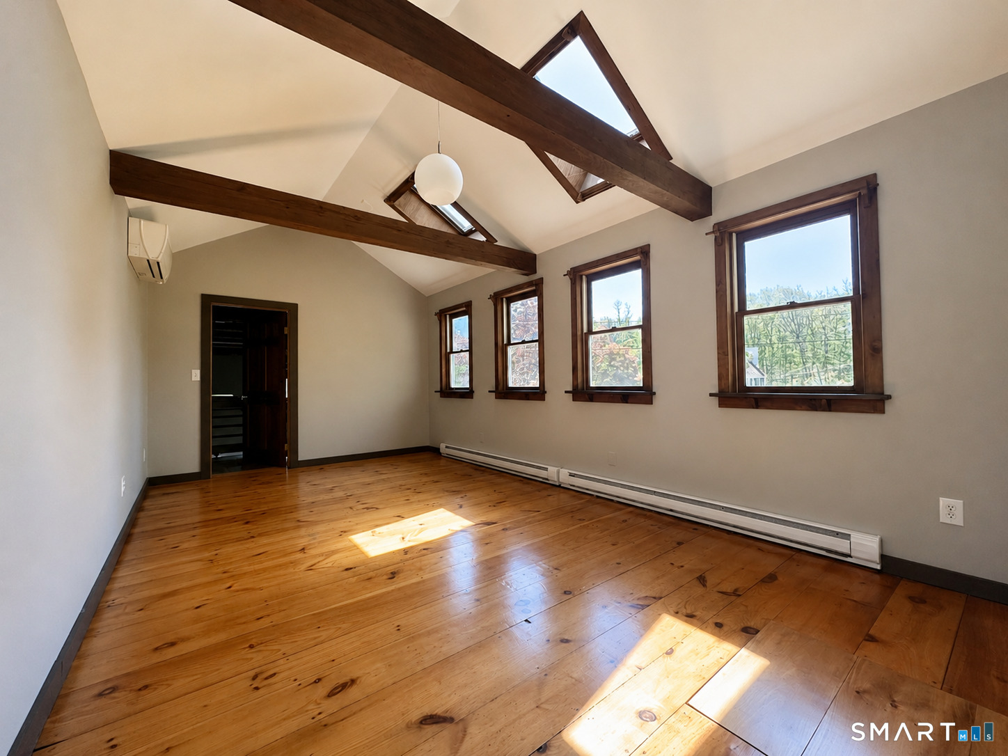 77 North High Street Clinton CT 06413