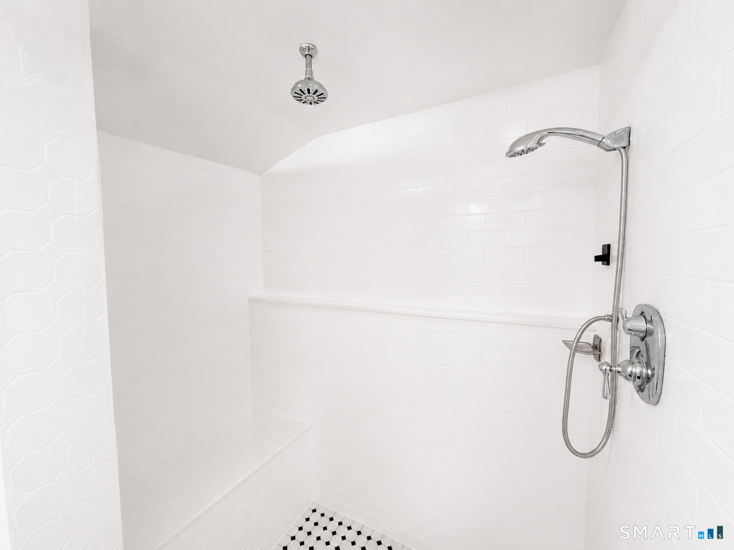 77 North High Street Clinton CT 06413