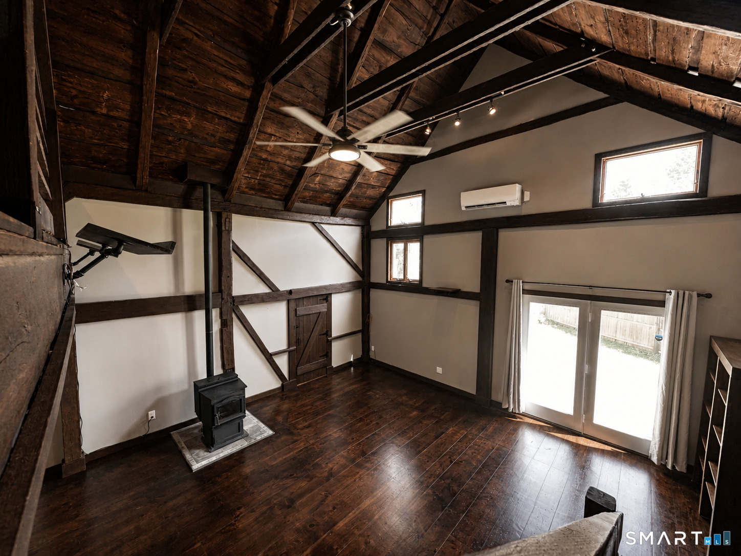 77 North High Street Clinton CT 06413