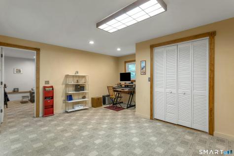 3-C Flak Lane New Fairfield CT 06812