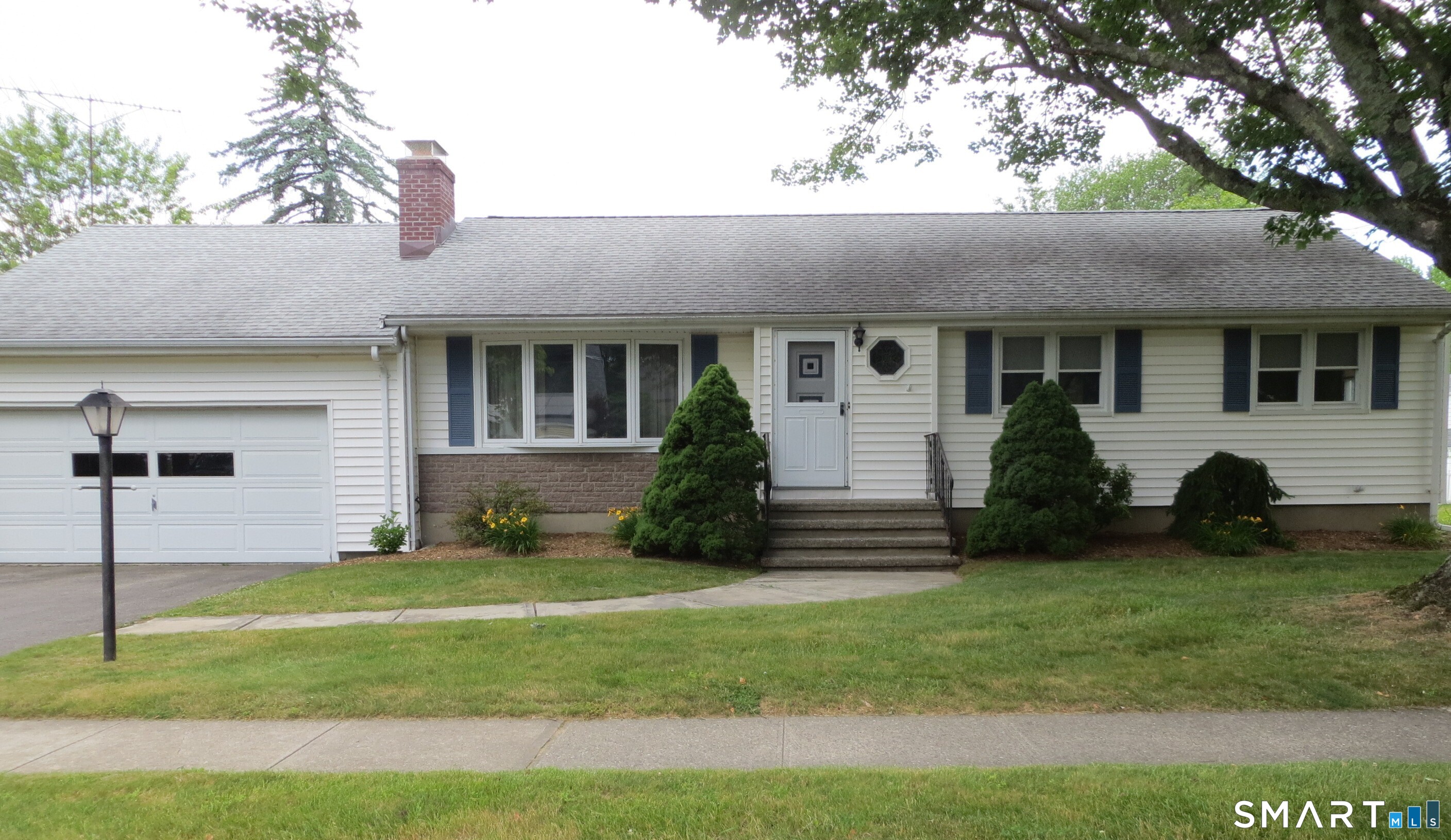 45 Bulmer Drive Stratford CT 06614
