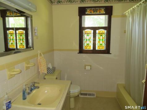 45 Bulmer Drive Stratford CT 06614