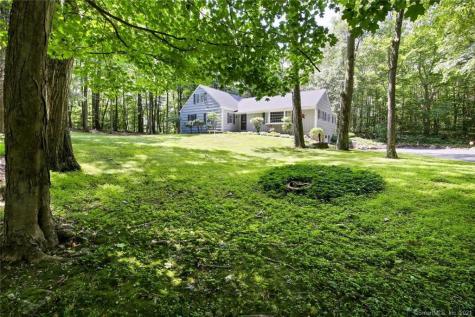 1031 Old Waterbury Road Southbury CT 06488