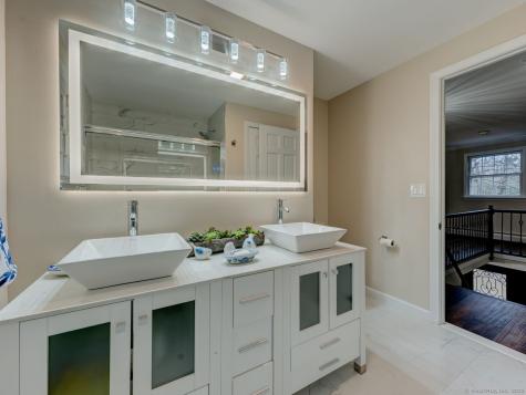 143 Juniper Drive Avon CT 06001