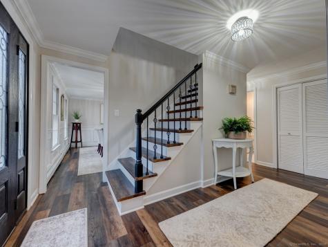 143 Juniper Drive Avon CT 06001