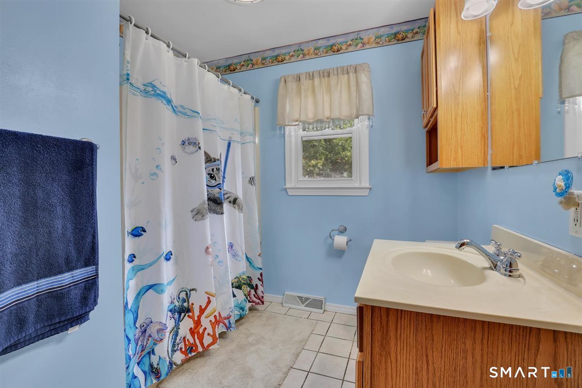40 Meeker Road Southington CT 06489