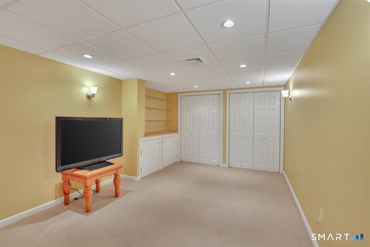 40 Meeker Road Southington CT 06489