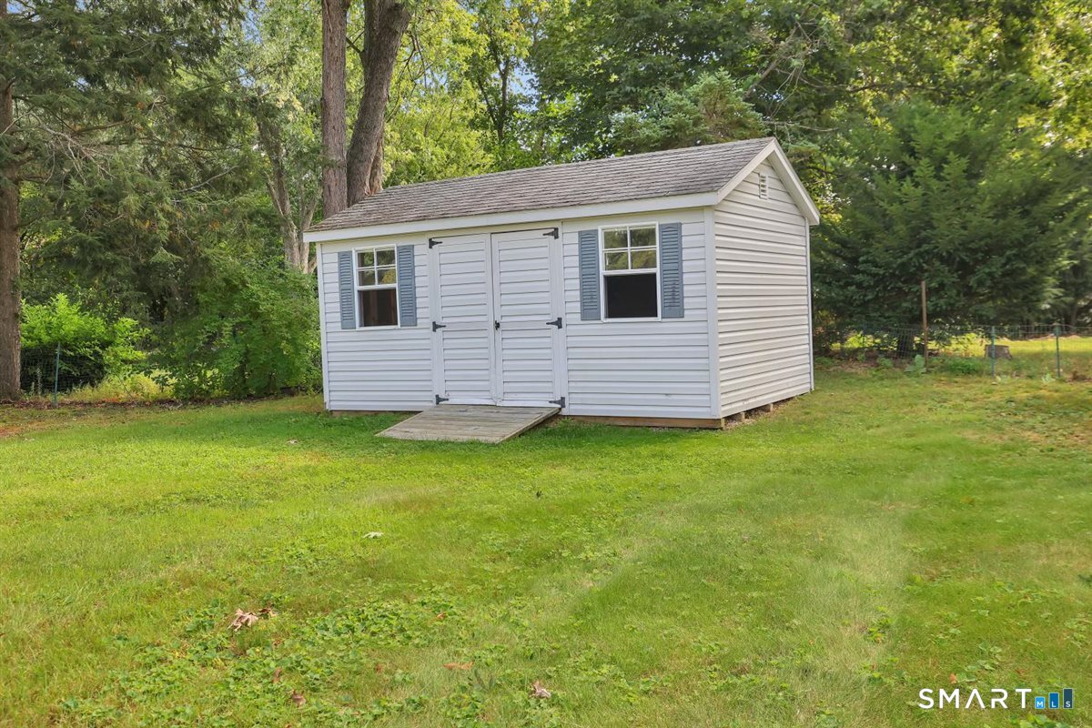 40 Meeker Road Southington CT 06489