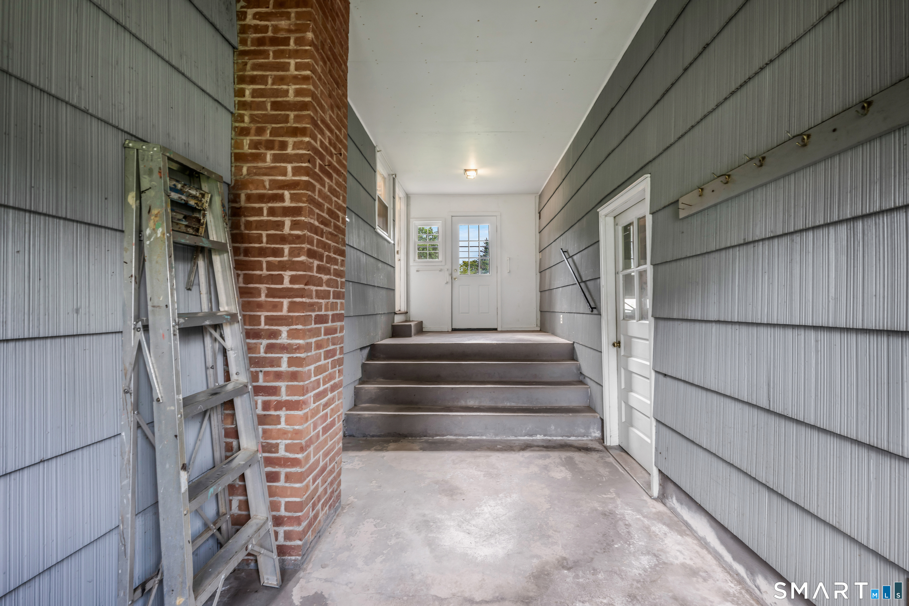 130 Country Lane East Hartford CT 06118