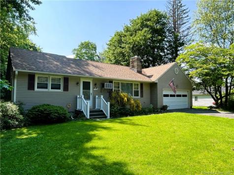 18 Pocono Lane Danbury CT 06810
