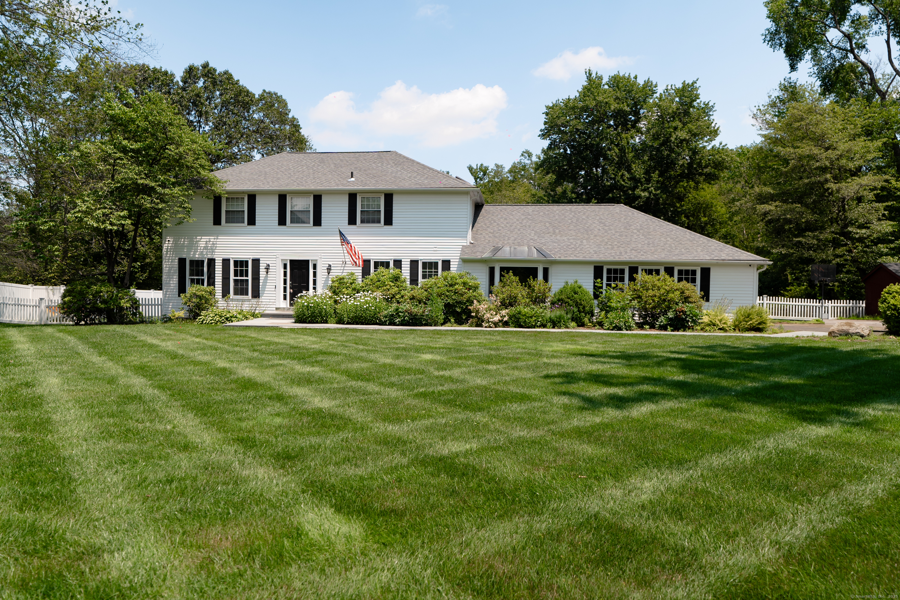 4 Old Woods Road Brookfield CT 06804