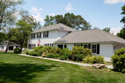 4 Old Woods Road Brookfield CT 06804