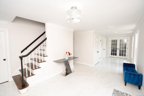 4 Old Woods Road Brookfield CT 06804